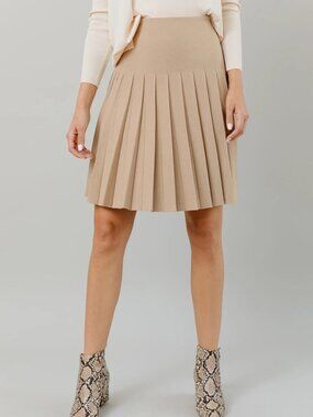 Apparalel Infinity Skirt 22" Perfect Condition! size small S